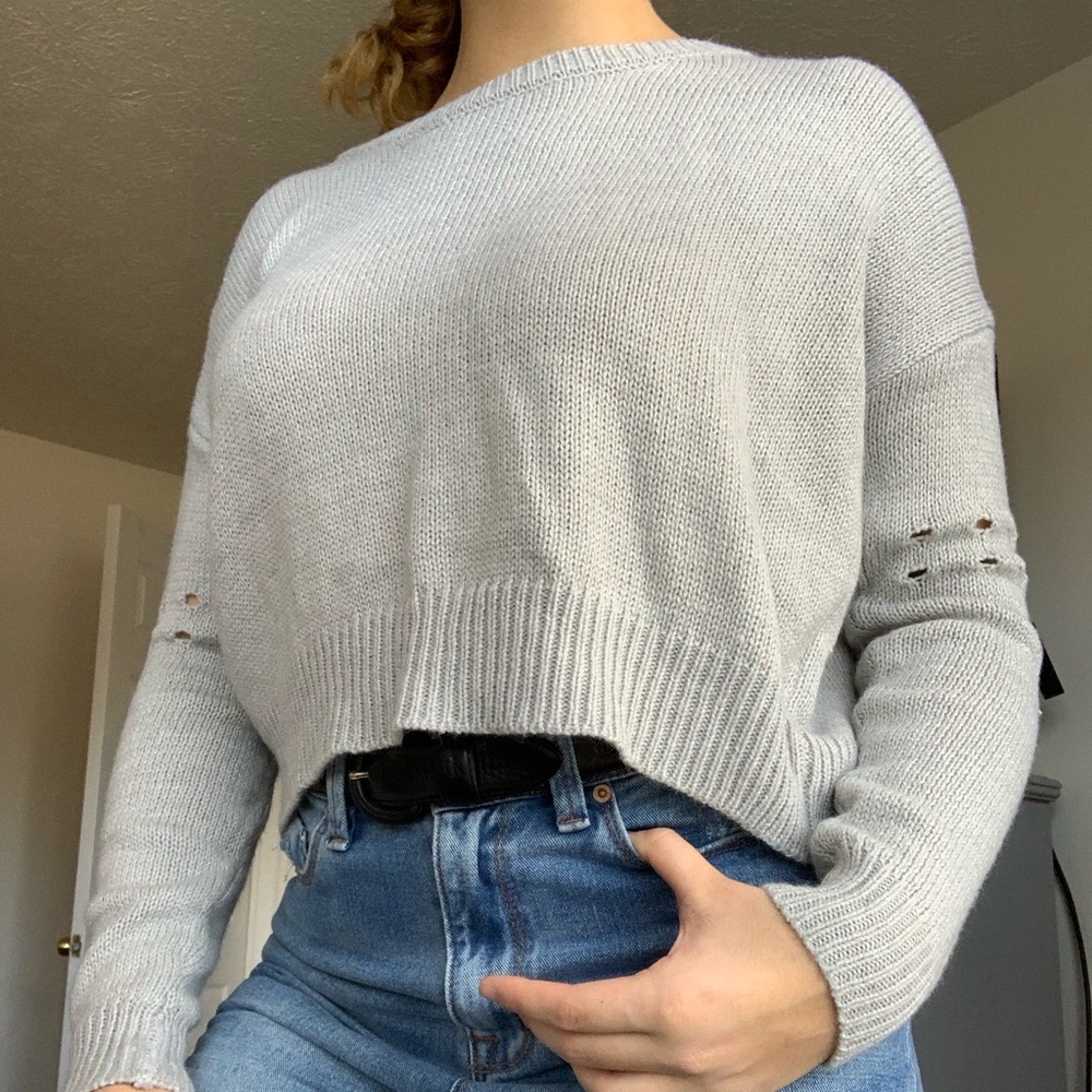 Grey cropped sweater